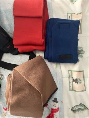 Hermes blue, red & tan knit scarves set